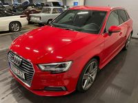 Begagnad Audi A3 Comfort 204 HK (150 kW) 2017 Röd tango red metallic
