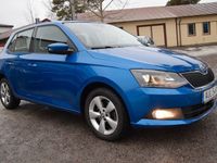 begagnad Skoda Fabia 1.0 TSI Euro 6 Sensorer Carplay Dragkrok 2018, Personbil