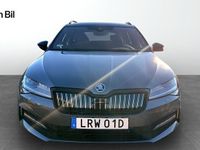 begagnad Skoda Superb iV Kombi Sportline 1,4 TSI 218 Hk 6 vxl DSG