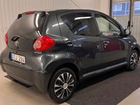 begagnad Toyota Aygo 5-dörrar 1.0 VVT-i Manuell, 68hk, låga Mil, AUX