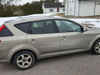 Begagnad Kia Ceed Sportswagon 128 HK (94 kW) 2011 Kombi