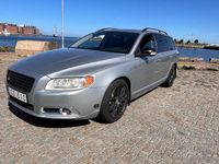Begagnad Volvo V70 R-Design 231 HK (169 kW) 2010 Silver Kombi