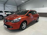 Begagnad Renault Clio IV 90 HK (66 kW) 2014 Röd