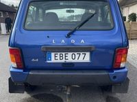 begagnad Lada niva 4x4 3-dörrars 1.7i Euro 6
