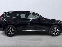 Begagnad Volvo XC60 Core 355 HK (261 kW) 2023 Svart SUV