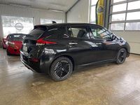 Begagnad Nissan Leaf N-Connecta 110 kW (150 HK) 2023 Svart Halvkombi