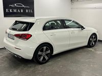 Begagnad Mercedes A180 116 HK (85 kW) 2018 Vit Halvkombi