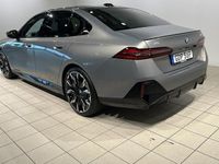 begagnad BMW i5 M60 M Sport Pro Innovation DAP Komfortstol Keyless B&W 21'' Kolf 2024, Sedan
