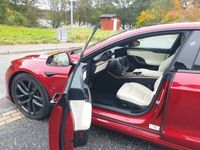 begagnad Tesla Model S LONG RANGE Ultra Red *MOMS* 21tum Kräm Yoke