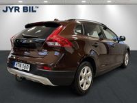 Begagnad Volvo V40 CC Momentum 120 HK (88 kW) 2016 Brun Kombi