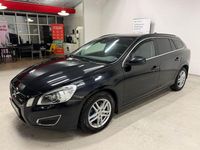 Begagnad Volvo V60 R-Design 239 HK (175 kW) 2011 Svart Kombi
