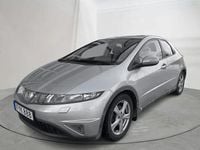 Begagnad Honda Civic 140 HK (102 kW) 2007 Silver