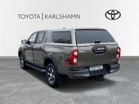 begagnad Toyota HiLux Dubbelhytt D-Cab 2,8 Invincible Teknikpaket 204