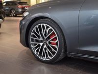 Ny Audi A5 S-Line 367 HK (269 kW) 2025 Grå (daytonagrå pärleffekt) Kombi