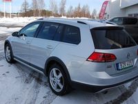 begagnad VW Golf Alltrack 1.8 TSI 4-M Skinnklädsel 2017, Crossover