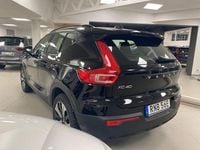 Begagnad Volvo XC40 Core 185 kW (252 HK) 2022 Svart SUV