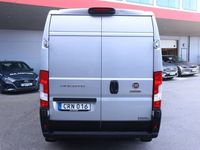 begagnad Fiat Ducato 3.5t 2,3 MJT 130hk L2H2 Skåpbil D-värme Moms