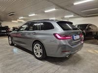 Begagnad BMW 330e Sport Line 184 HK (135 kW) 2022 Grå Kombi