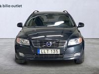 Begagnad Volvo V70 Momentum 180 HK (132 kW) 2014 Grå Kombi