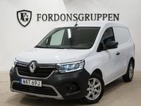 Begagnad Renault Kangoo 131 HK (96 kW) 2023 Vit Minibuss