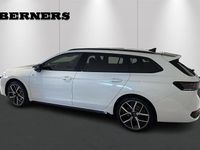Ny VW Passat R-line 196 HK (144 kW) 2025 Vit Kombi
