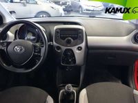 begagnad Toyota Aygo 1.0 VVT-i X-PLAY Touch 5-Dörrars 69 HK