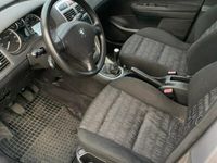 begagnad Peugeot 307 Nyskattad och nybesiktad