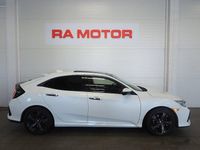 Begagnad Honda Civic Prestige 182 HK (133 kW) 2017 Vit Halvkombi