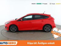 Begagnad Ford Focus ST-Line 126 HK (92 kW) 2017 Röd Halvkombi