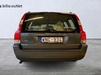 begagnad Volvo V70 2.4 Business (140hk)