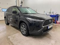 Begagnad Toyota Corolla Cross Style 200 HK (147 kW) 2022 Svart SUV