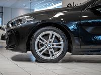 begagnad BMW 118 i M Sport Rattvärme Metallic
