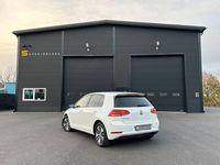 begagnad VW e-Golf 35.8 kWh Comfort 136hk Värmare Adaptiv