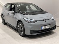 Begagnad VW ID.3 Pro Performance 150 kW (204 HK) 2023 Grå (moonstone grey black) Halvkombi