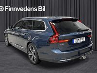 Begagnad Volvo V90 Core 253 HK (186 kW) 2023 Mörkblå Kombi