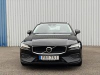 Begagnad Volvo V60 Momentum 200 HK (147 kW) 2019 Svart Kombi