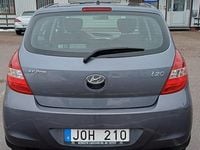 Begagnad Hyundai i20 77 HK (56 kW) 2011 Metallic Halvkombi