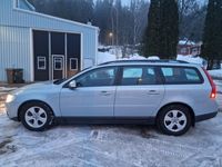 begagnad Volvo V70 2.4D Kinetic Euro 4