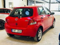 begagnad Toyota Yaris 5-dörrar 1.0 VVT-i Manuell, 69hk