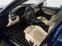 begagnad BMW 320 d xDrive Touring Sport Automat Drag Navi HiFi 190hk