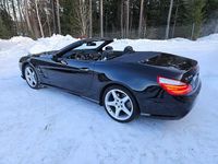 Begagnad Mercedes SL500 AMG 435 HK (319 kW) 2014 Svart Cab