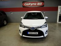 begagnad Toyota Yaris 1,5 Hybrid e-CVT , Automat , Lågmil