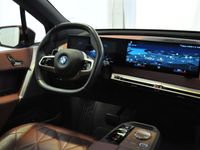 begagnad BMW iX xDrive40 326hk/ Sportpaket/ Harman Kardon/ Innovation