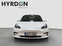 Begagnad Tesla Model 3 Standard Range Plus 239 kW (325 HK) 2019 Vit Sedan