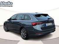 begagnad Skoda Octavia Kombi iV DSG Sekventiell. 204hk. 2021