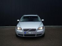 Begagnad Volvo V50 140 HK (102 kW) 2005 Ljusgrå Kombi