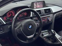 Begagnad BMW 320 Sport Line 184 HK (135 kW) 2012 Grå Sedan