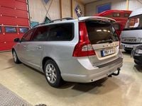 Begagnad Volvo V70 Kinetic 163 HK (119 kW) 2012 Silvermetallic Kombi