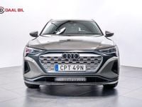 Begagnad Audi Q8 e-tron Proline 300 kW (408 HK) 2023 Grå SUV