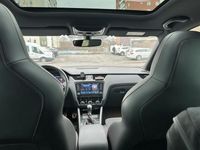 begagnad Skoda Octavia Rs 2.0 TDI 4*4 (184hk) Cockpit/Panorama